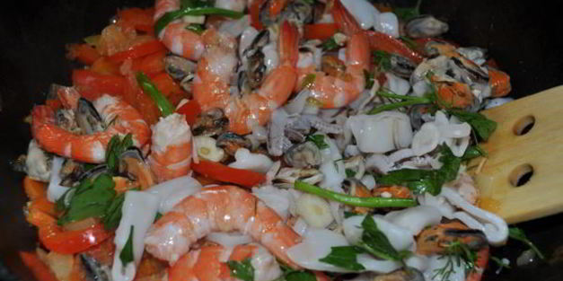 гречневая лапша с морепродуктами