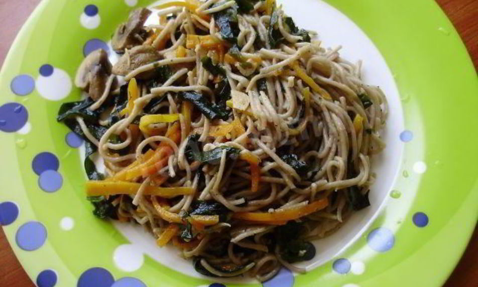 Рецепт гречневая лапша с овощами