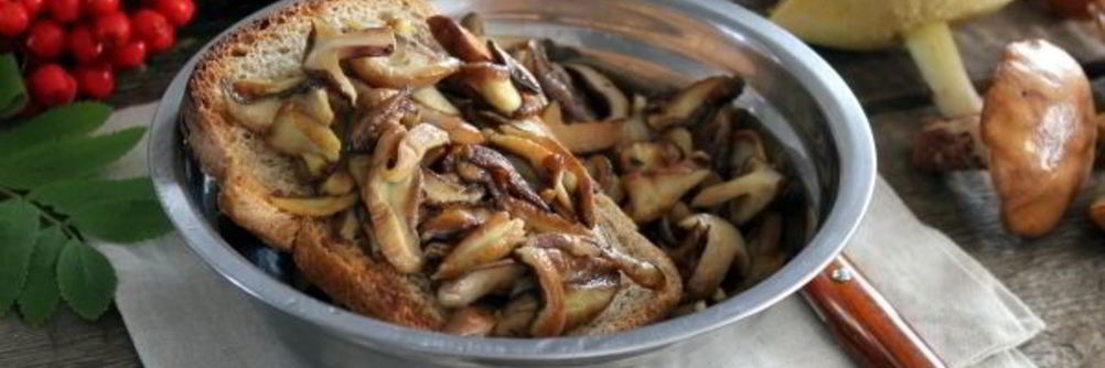 Маслята жареные