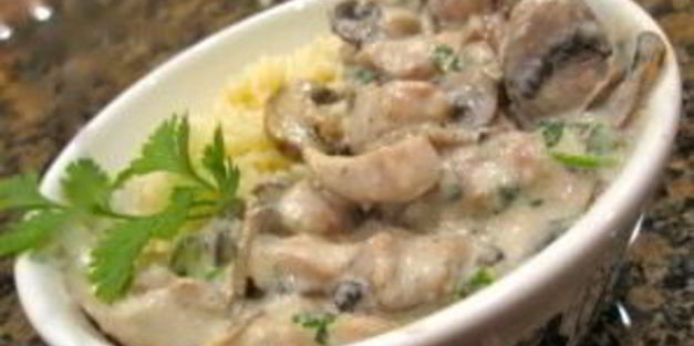 шампиньоны со сметаной