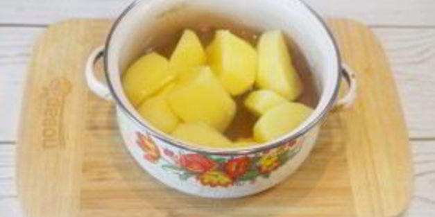 картофельное пюре с беконом и сыром