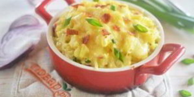 картофельное пюре с беконом и сыром
