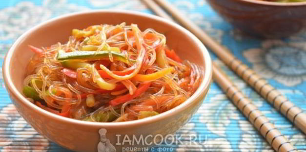 китайская лапша с овощами