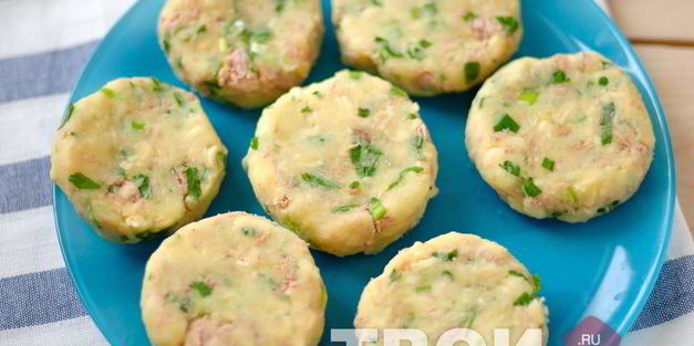 котлетки из картофеля и тунца