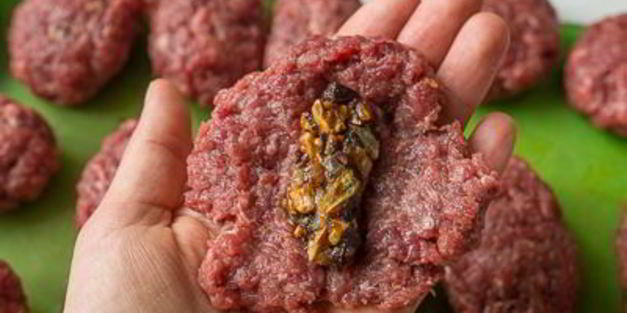 котлеты из говядины с черносливом и орехами