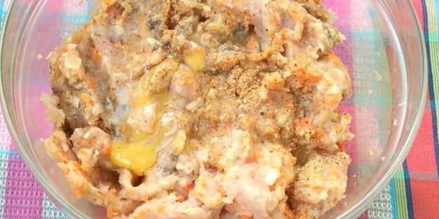 котлеты из индейки с овощами