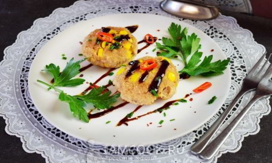 Рецепт котлеты из консервированного тунца и кукурузы