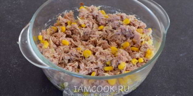 котлеты из консервированного тунца и кукурузы
