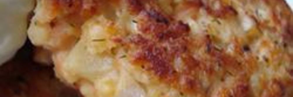 Котлеты из лосося с картофелем