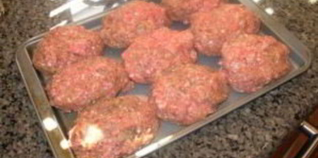 котлеты с грибной поливкой