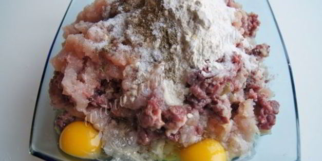 котлеты с куриными сердечками