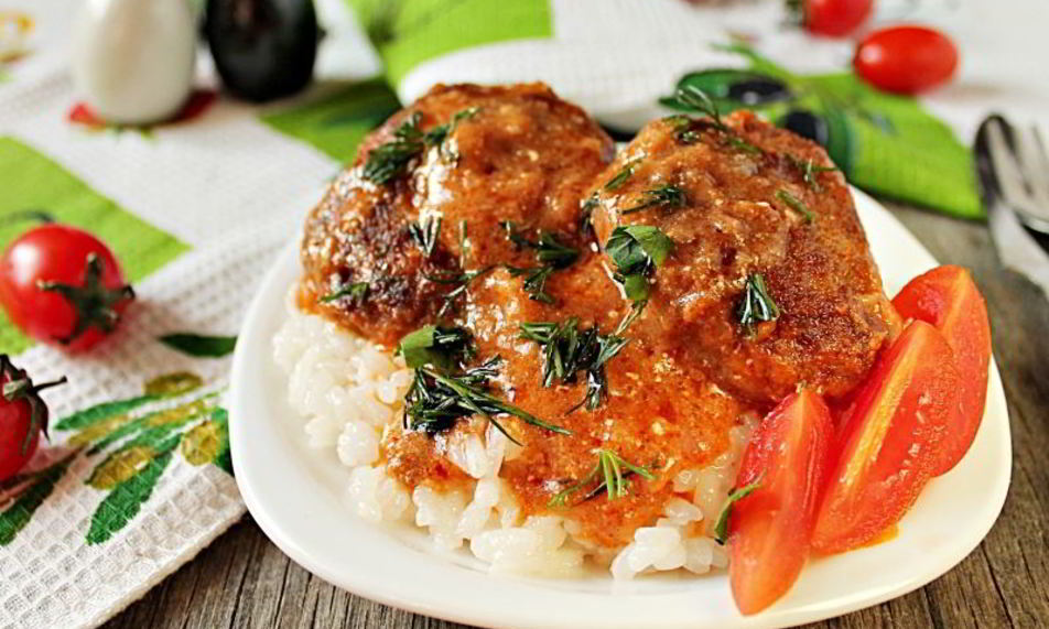 Рецепт котлеты с подливкой на сковороде