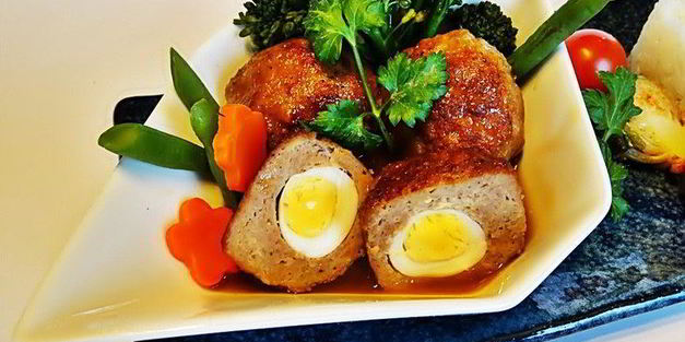 котлеты с яйцом