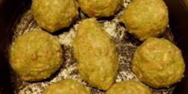 куриные котлеты с брокколи