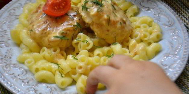 куриные котлеты в сливочном соусе