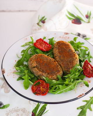 Постные котлеты из фасоли с овощами