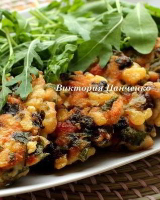 Рубленые куриные котлеты с лесными грибами и сыром Джюгас