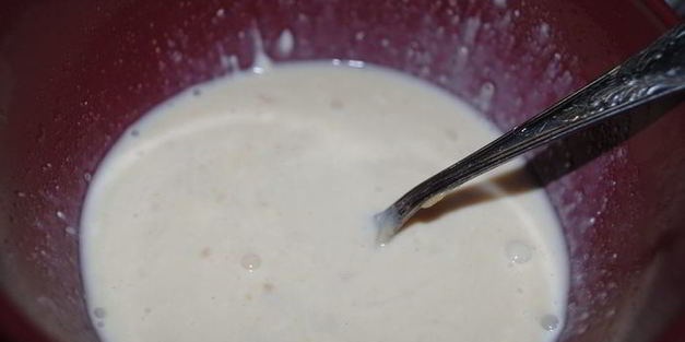 рыбные котлетки под лимонно-сметанным соусом