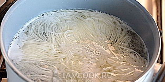 лапша чао-минь