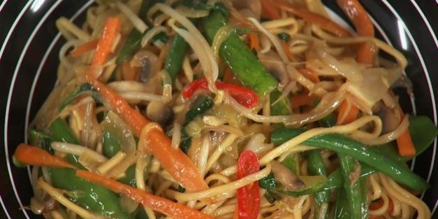 лапша чоу мейн