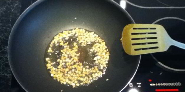 лапша по-сингапурски