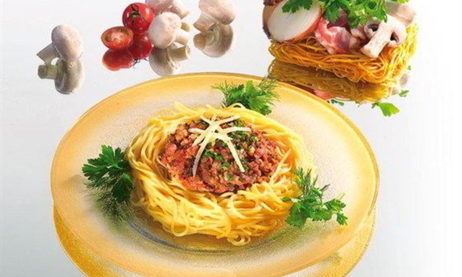 Рецепт лапша с копченой грудинкой и грибами