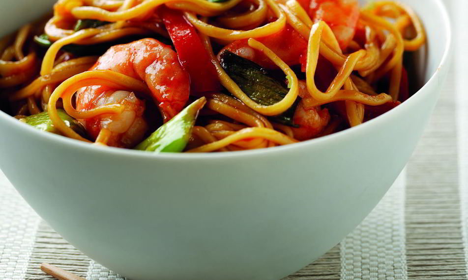 Рецепт лапша с креветками и овощами