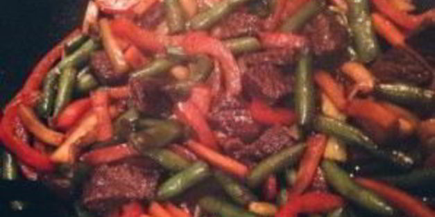 лапша со свининой в соусе терияки