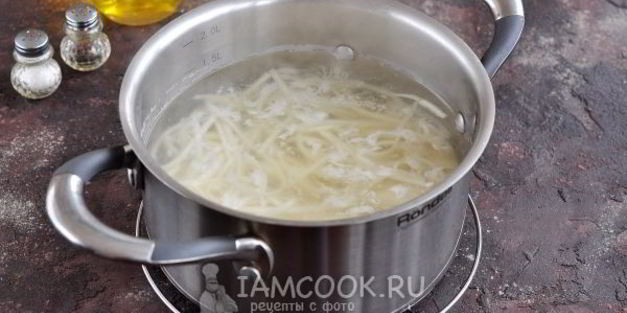 лапша удон с говядиной и овощами