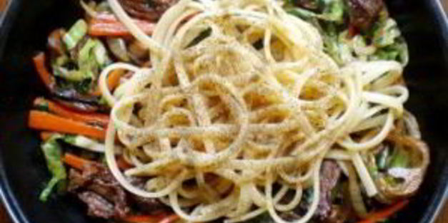 лапша удон с говядиной