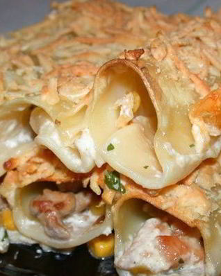 Каннеллони, фаршированные курицей и грибами