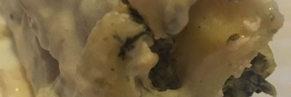 Каннеллони с курицей и шпинатом