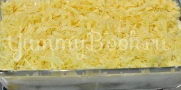 каннеллони с мясом под соусом бешамель