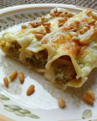 Каннелони с баклажанами и кедровыми орешками