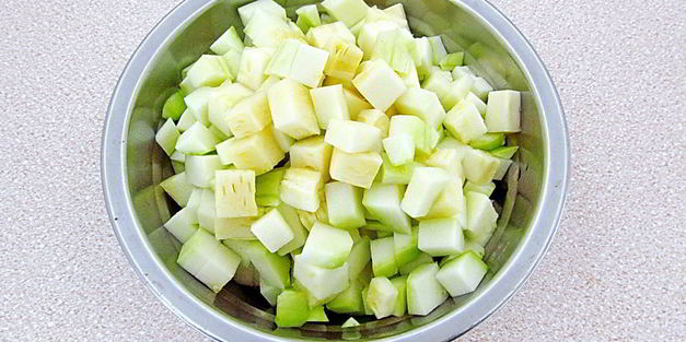 макароны с фаршем и кабачками