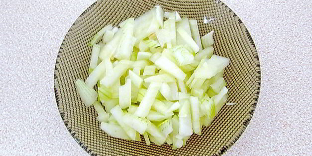 макароны с фаршем и кабачками