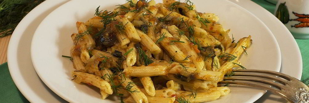 Макароны с грибами
