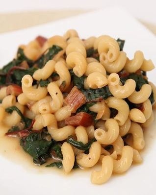 Макароны с мангольдом