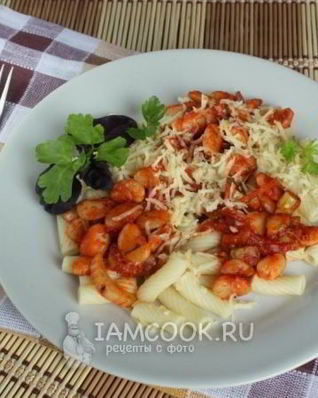 Макароны с овощами и фасолью