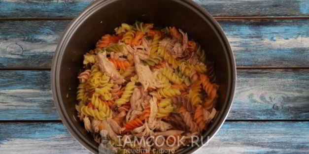 макароны с тушенкой в мультиварке