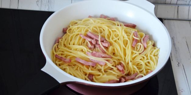 макароны с ветчиной и сыром