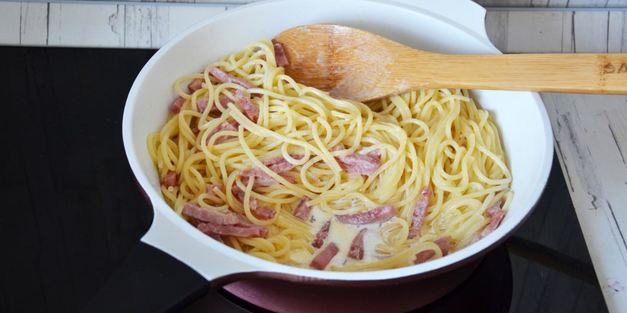 макароны с ветчиной и сыром