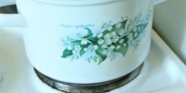 макароны со шпинатом и помидорами