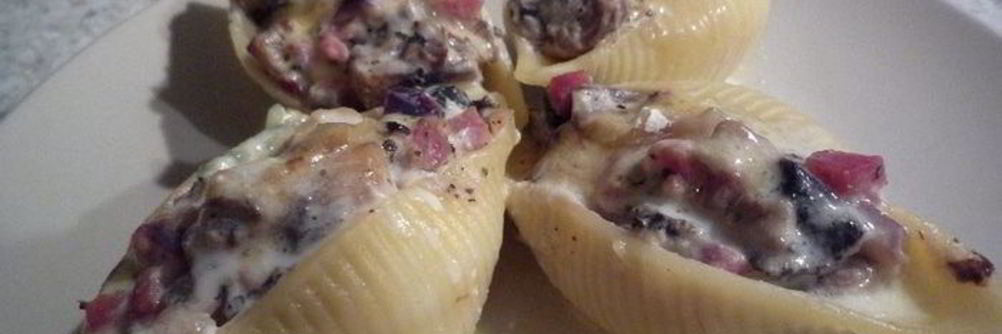 Паста конкильони с грибной начинкой