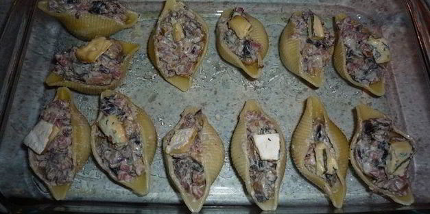 паста конкильони с грибной начинкой