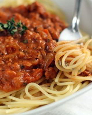 Паста под соусом Болоньезе