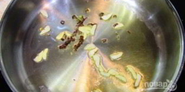 паста под томатным соусом