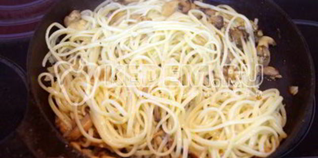 паста с грибами