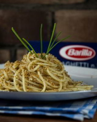 Паста с хлебными крошками