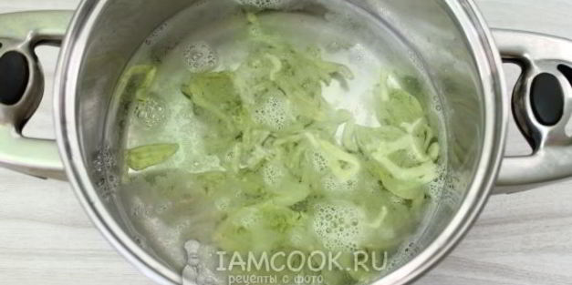 паста с креветками в сливочном соусе